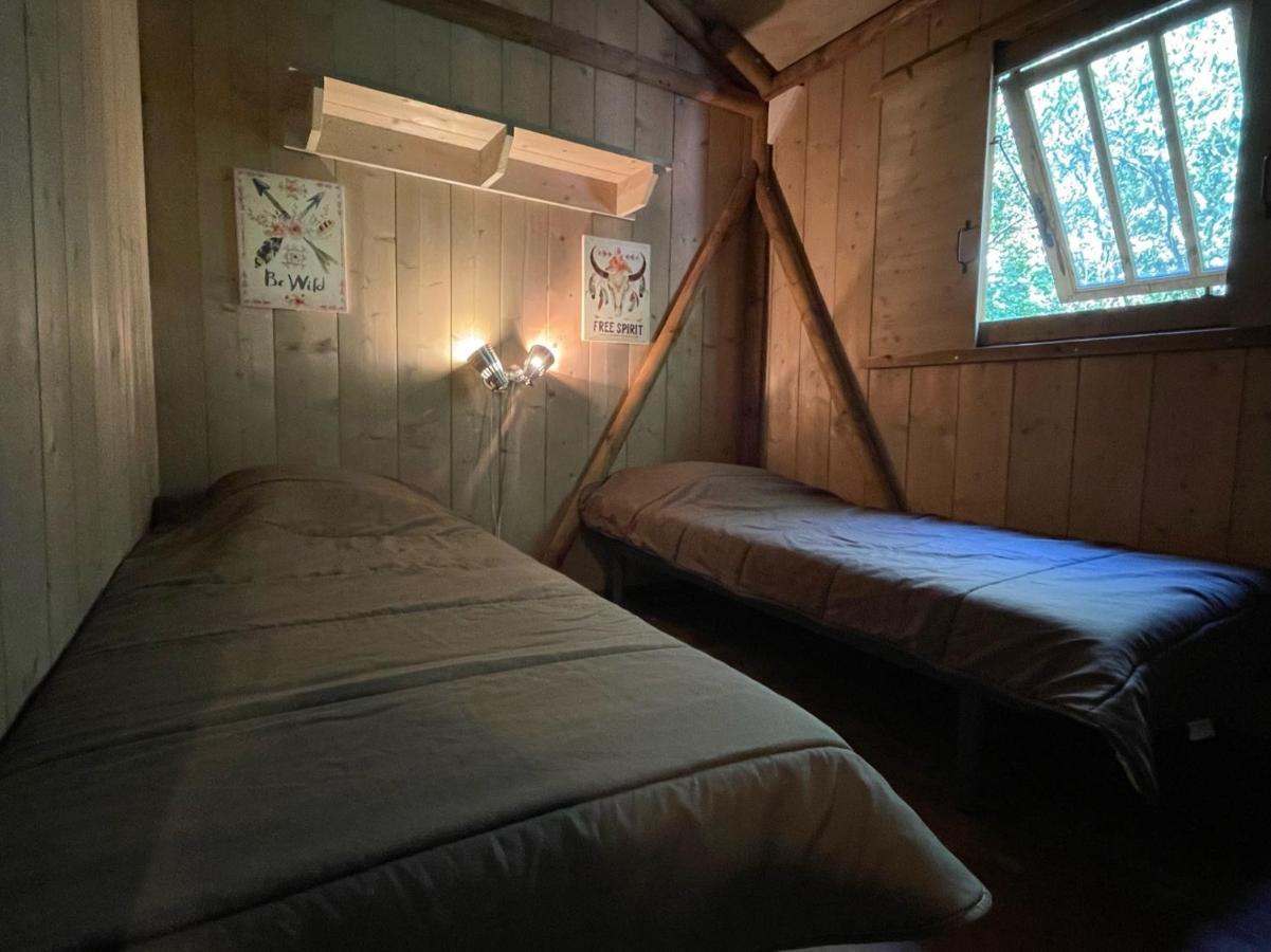 Les Chalets De Labeaume Eksteriør billede